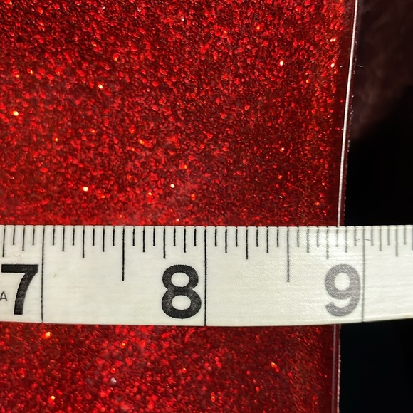 Bath & Body Works “Dream Big” glass tray in red glitter - Picture 5 of 6